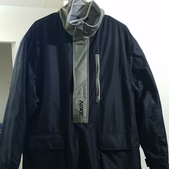Men's NIKE Performance Jacket Sz. M (Runs Large) - Picture 1 of 5